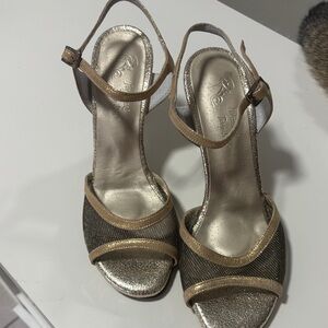 Elegant Gold and Black Women's Heels